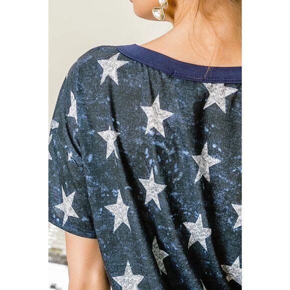 BiBi Vintage Star Print Contrast Caged Neck Detail Short Sleeves Top | Dk Navy - Picture 6 of 7